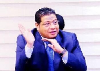 داكر عبد اللاه: يطالب بمد مهلة تنفيذ مشروعات المقاولات من ٦ إلى ٩ شهور للحماية من مقصلة الحرب الدائرة