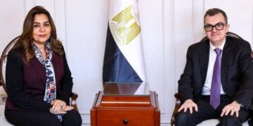 وزير التخطيط يبحث مع وزيرة التنمية المحلية والبيئة ملامح الخطة الاستثمارية للعام المالي 2026/2027