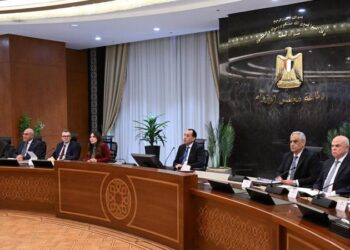 رئيس الوزراء يستعرض الموقف التنفيذي والمالي للمرحلة الأولى من المبادرة الرئاسية “حياة كريمة”