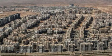 القطاع المصرفي المصري يواصل النمو مدفوعًا بزيادة الأرباح وتحسن المؤشرات المالية