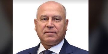 وزير النقل يتابع انتظام الحركة بكافة مرافق النقل والمواصلات تزامنًا مع موجة الطقس السيئ التي تسود كافة أنحاء الجمهورية