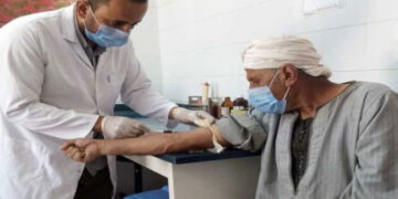 «الصحة»: مبادرة الرعاية الصحية لكبار السن تخدم أكثر من 2.1 مليون مواطن لتعزيز جودة حياتهم