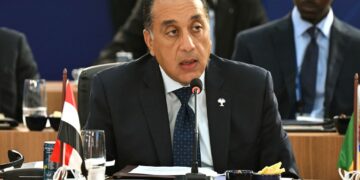 رئيس الوزراء: مشكلة الطماطم طارئة والسعر الآن من 10- 15 جنيها