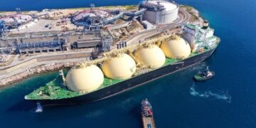 أسعار الغاز الأوروبي تقفز 30% مع تصاعد التوترات بالشرق الأوسط