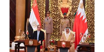 السيسي يلتقي ملك البحرين في زيارة رسمية لبحث العلاقات وتطورات المنطقة