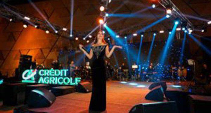 كريدي أجريكول مصر يحتفل بمرور 20 عامًا في مصر بحفل ضخم بمشاركة نانسي عجرم في المتحف المصري الكبير