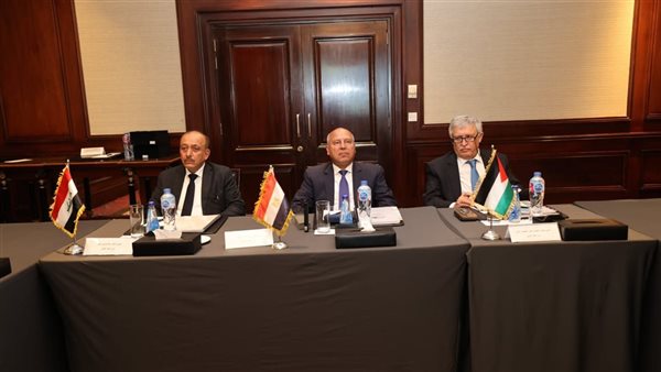 وزير النقل يترأس اعمال اجتماع الجمعية العمومية للشركة رقم (87) بحضور وزير النقل الأردني