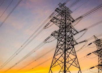 وزير الكهرباء: استمرار العمل على تحسين جودة التغذية الكهربائية والحفاظ على استدامة التيار الكهربائي