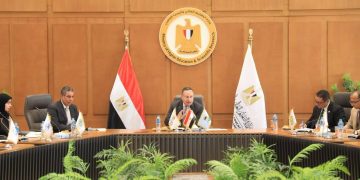 وزير التعليم العالي : دعم دور الطلاب في قيادة التوعية داخل المجتمع الجامعي