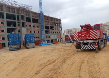 وزيرة الإسكان تتابع سير العمل بعددٍ من المشروعات الجاري تنفيذها بمدينة حدائق أكتوبر