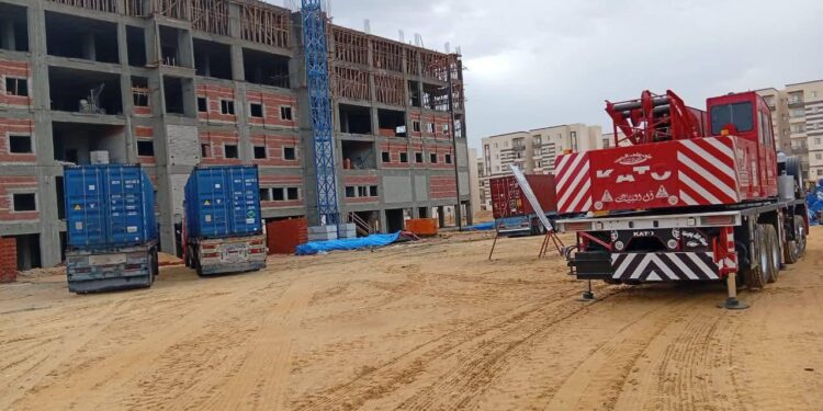 وزيرة الإسكان تتابع سير العمل بعددٍ من المشروعات الجاري تنفيذها بمدينة حدائق أكتوبر