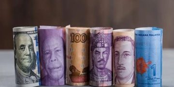 أسعار العملات في مصر اليوم السبت