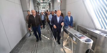 وزير النقل يتفقد المرحلة الثانية من مشروع الأتوبيس الترددي BRT استعدادًا للتشغيل