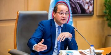 وزير المالية: وفير الاعتمادات المالية اللازمة للحفاظ على استقرار الخدمات الأساسية للمواطنين