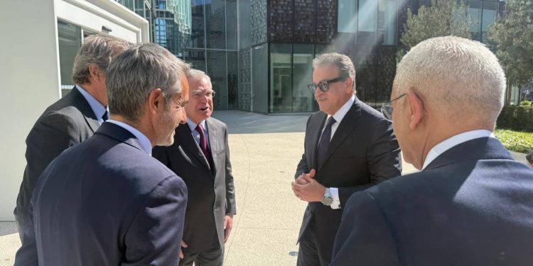 وزير الصحة يلتقي رئيس شركة سيرفيه لبحث توطين صناعة أدوية الأورام والعلاجات المبتكرة