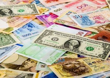 أسعار العملات في مصر اليوم الجمعة