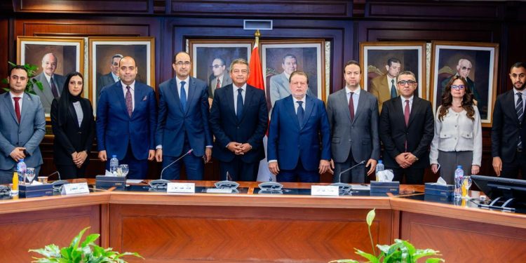 محافظ البنك المركزي ورئيس المجلس الأعلى لتنظيم الإعلام يوقعان بروتوكول تعاون لتعزيز تنظيم المحتوى الرقمي المصرفي