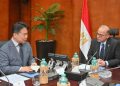 وزير الاستثمار يبحث مع قيادات “سامسونج” و”إل جي” خطط التوسع الاستثماري وزيادة نسبة المكون المحلي