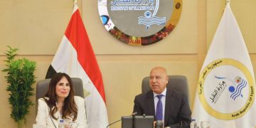 وزيرا النقل والإسكان يبحثان تنظيم النقل في المدن الجديدة وربطه بالمواصلات الجماعية