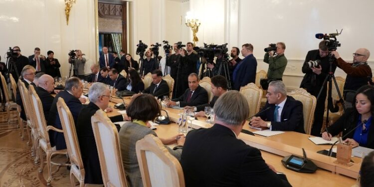 وزيرا خارجية مصر وروسيا يبحثان في موسكو سبل تطوير العلاقات الثنائية والتطورات الإقليمية