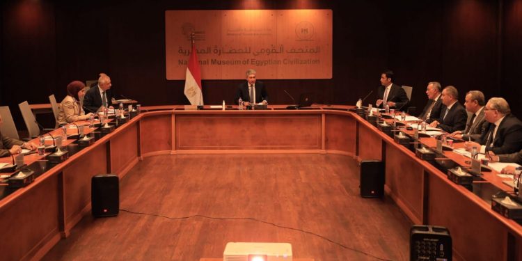 وزير السياحة والآثار يترأس اجتماع مجلس إدارة المتحف القومي للحضارة المصرية