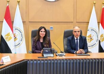 وزيرا الري والإسكان يبحثان عددًا من الموضوعات المشتركة وسبل تعزيز التعاون بين الوزارتين