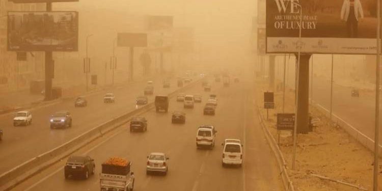 الطقس غدا.. ارتفاع فى الحرارة وشبورة وأتربة عالقة نهارا والعظمى بالقاهرة 27