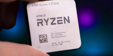 أغلى معالج Ryzen في تاريخ AMD يرفع سعر السهم