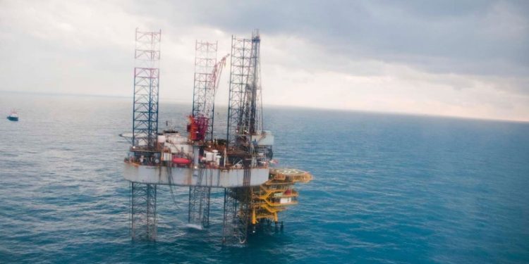 إيني تعلن عن اكتشاف غازي ومكثفات هام قبالة سواحل مصر