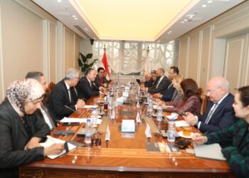 وزيرا التعليم والاتصالات يطلقان مرحلة جديدة من التعاون في مجالات التحول الرقمي والذكاء الاصطناعي